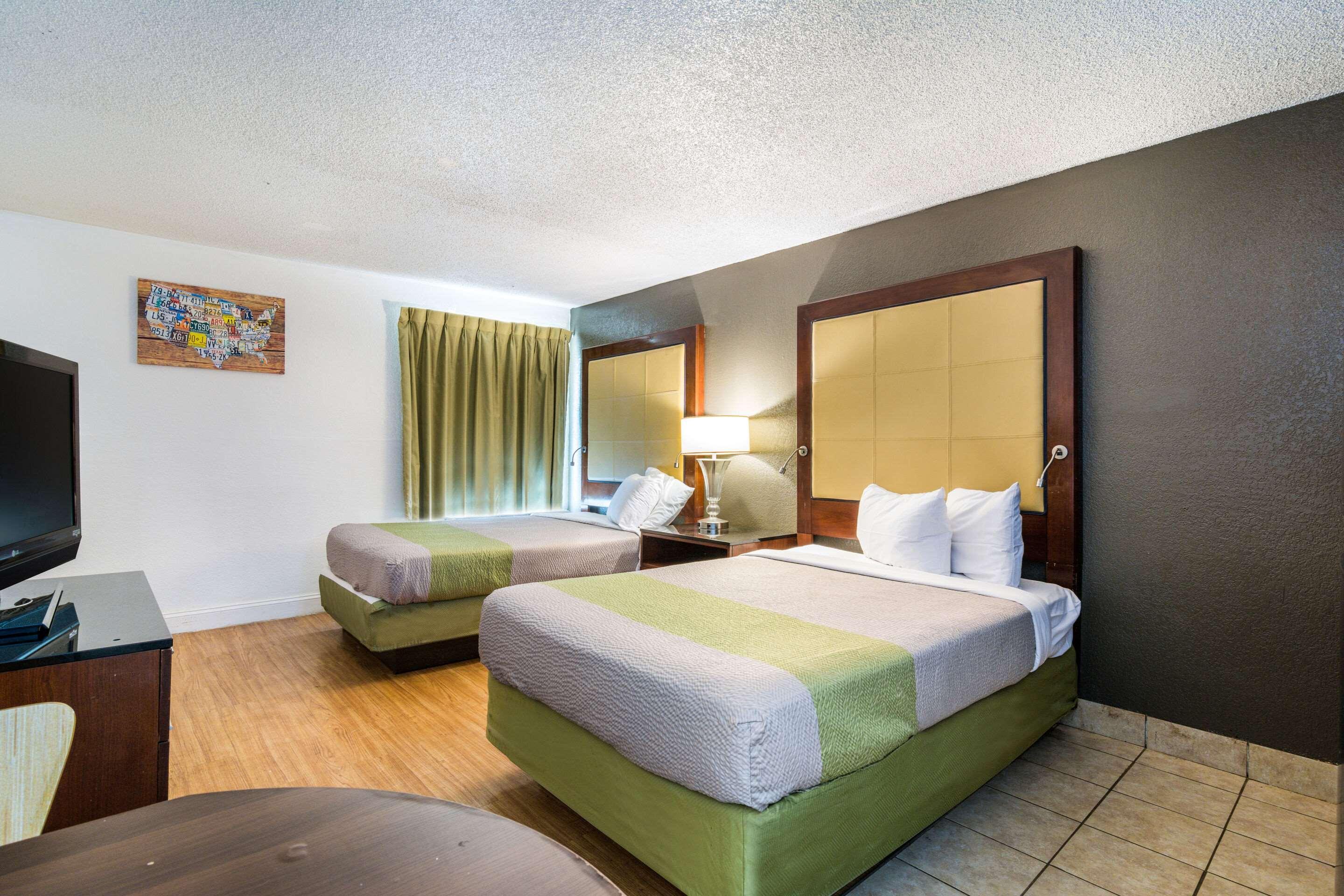 Econo Lodge Airport Near Billy Graham Parkway Charlotte Kültér fotó